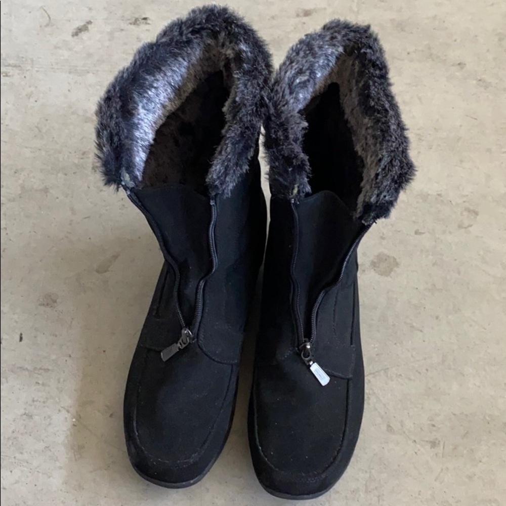 Black boots